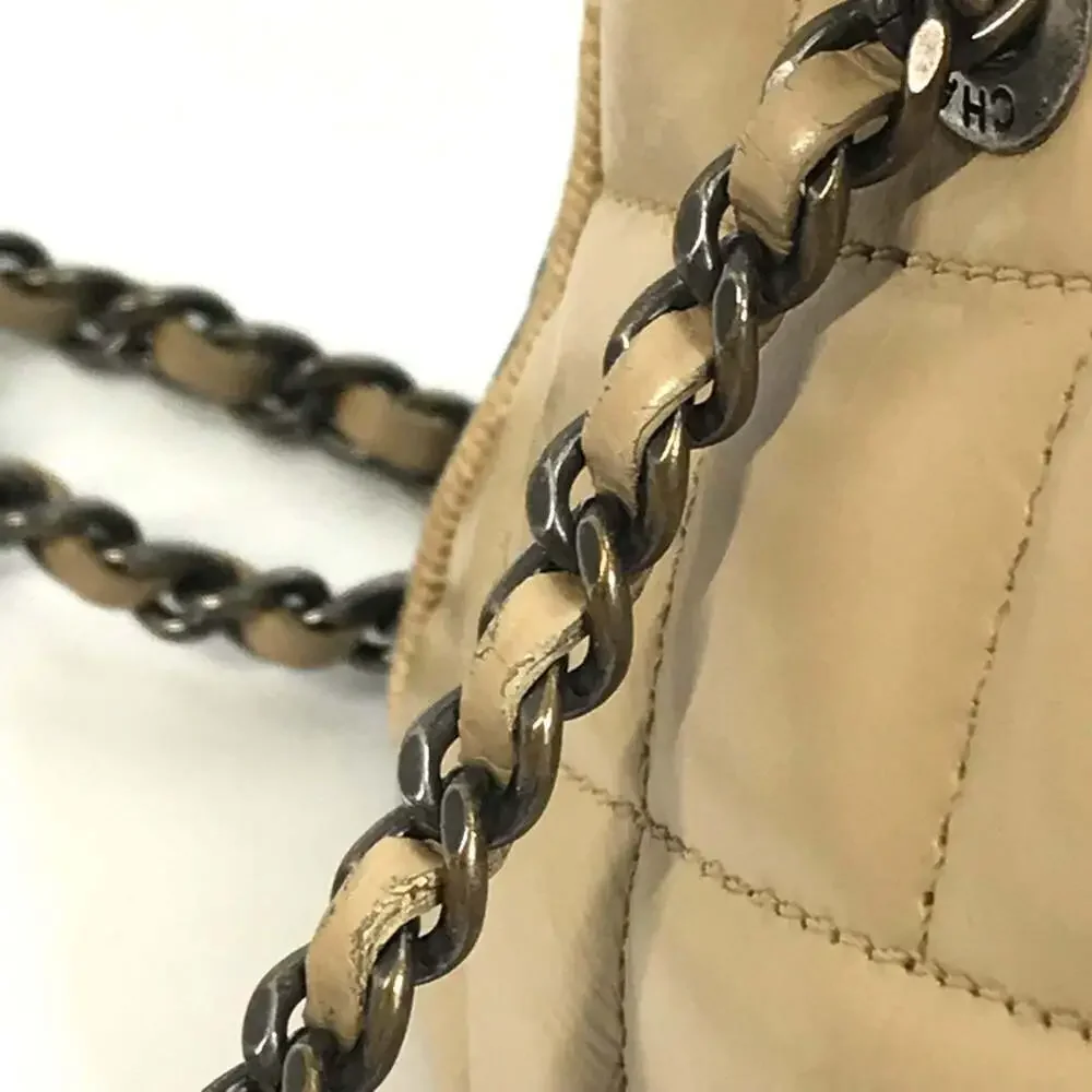 CHANEL Cream Shoulder Bag